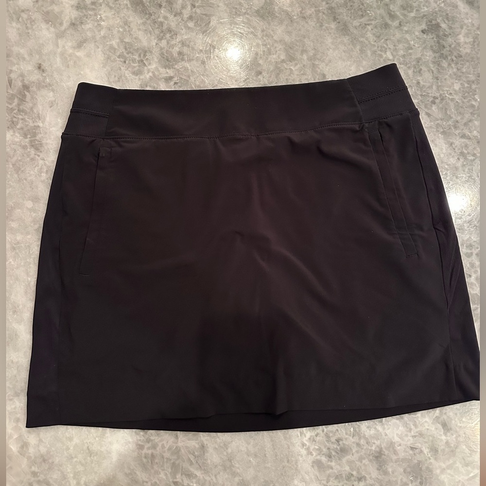 Athleta Brooklyn Skort, 16”, Size 12, Black